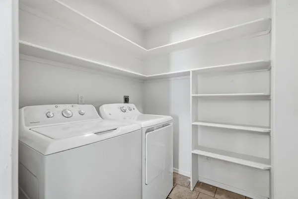 $1,550 | 2020 West Union Hills Drive, Unit 122, Phoenix, AZ 85027