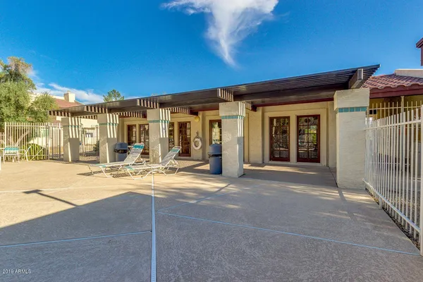 $1,550 | 2020 West Union Hills Drive, Unit 122, Phoenix, AZ 85027