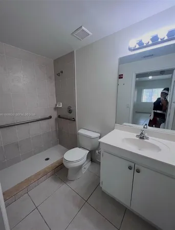$2,500 | 7220 Northwest 114th Avenue, Unit 11216, Doral, FL 33178