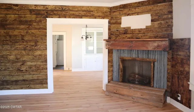 a view of a fireplace in the room