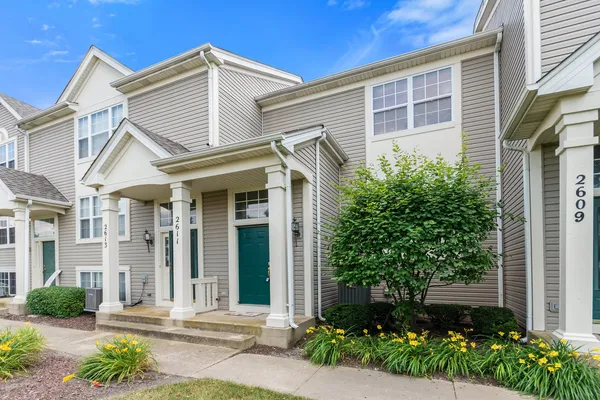 $2,300 | 2611 Canyon Drive, Unit 2611, Plainfield, IL 60586