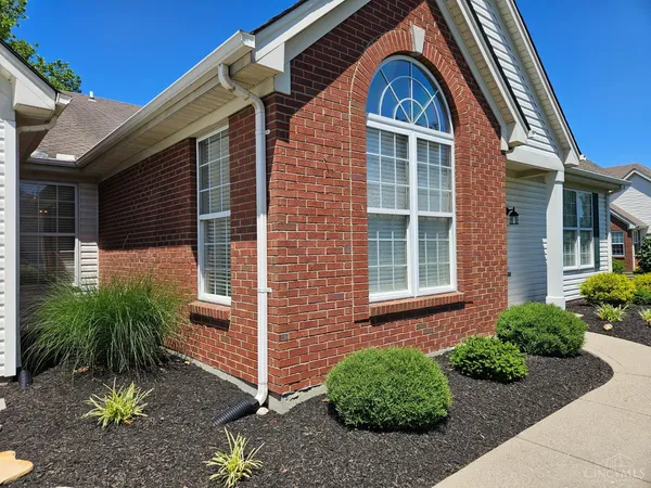 $310,000 | 6143 Gristmill Drive, Hamilton, OH 45011