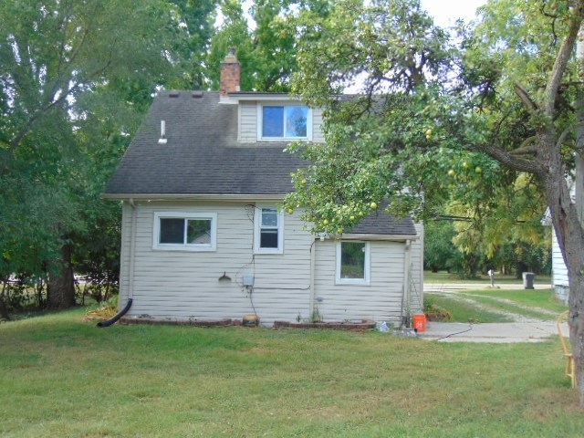 22151 15 Mile Road Clinton Township, MI 48035 - Photo 6 of 37