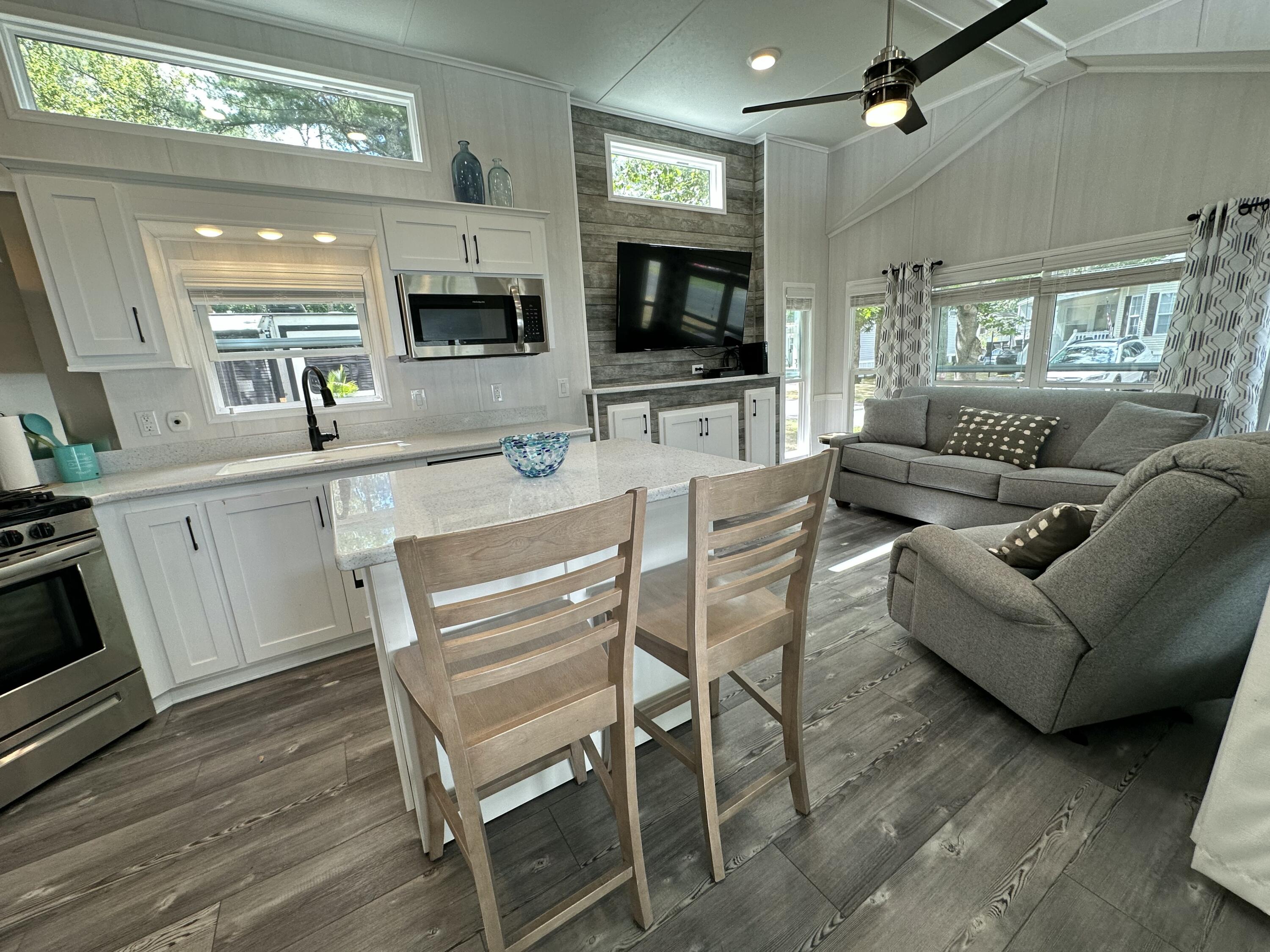 150 Chapel Road, Unit 65 Wells, ME 04090 - Photo 16 of 32 IMG_2336