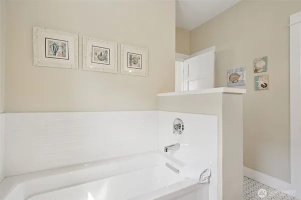 a bathroom with a bathtub