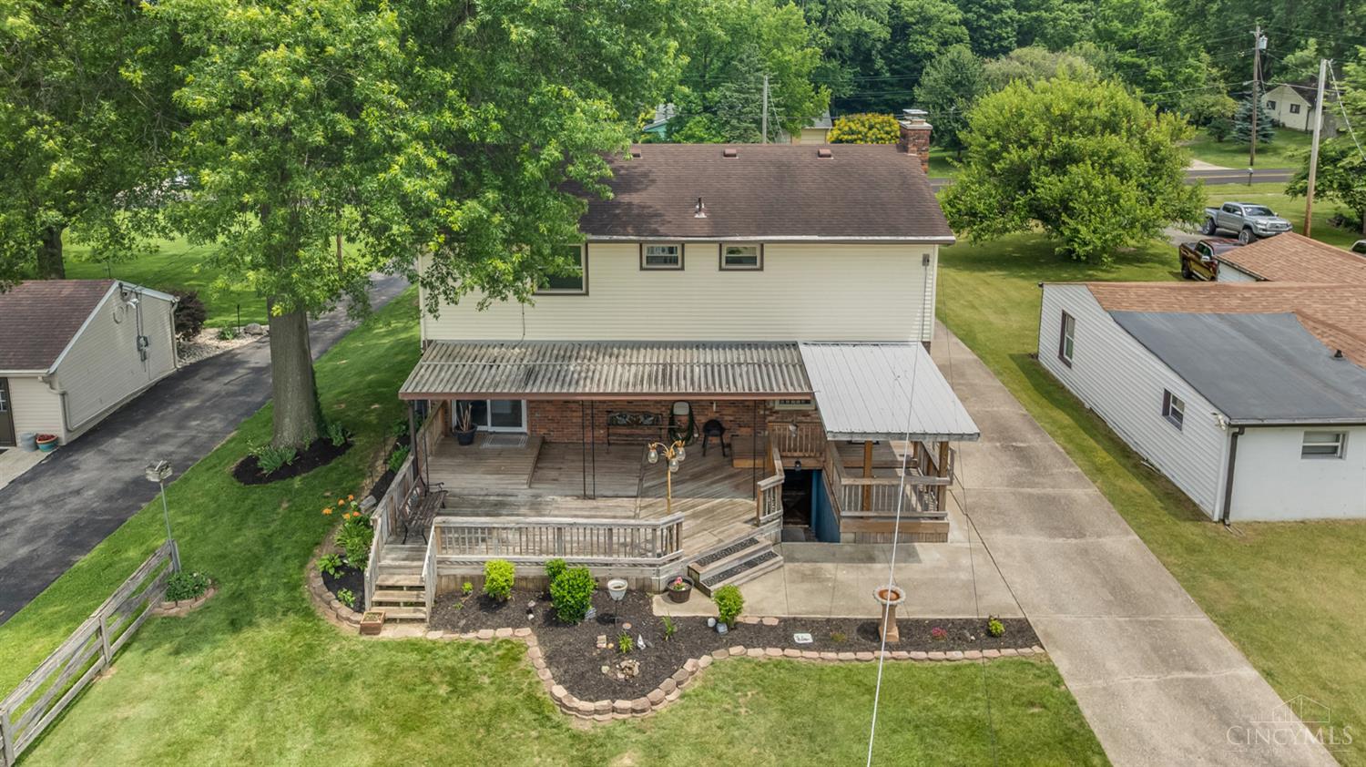10495 Pottinger Road Cincinnati, OH 45251 - Photo 14 of 63