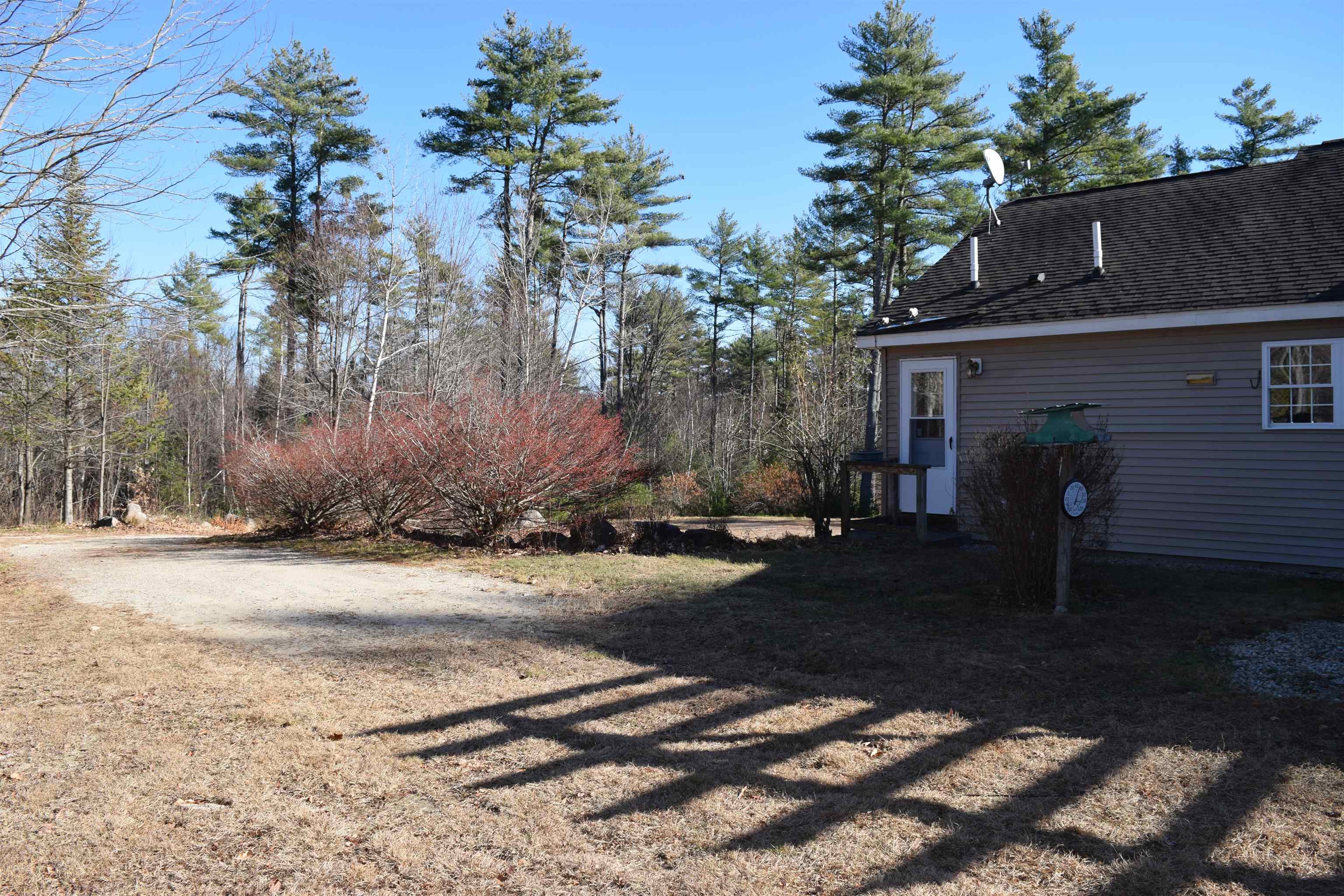 968 Province Lake Road Effingham, NH 03882 - Photo 24 of 32
