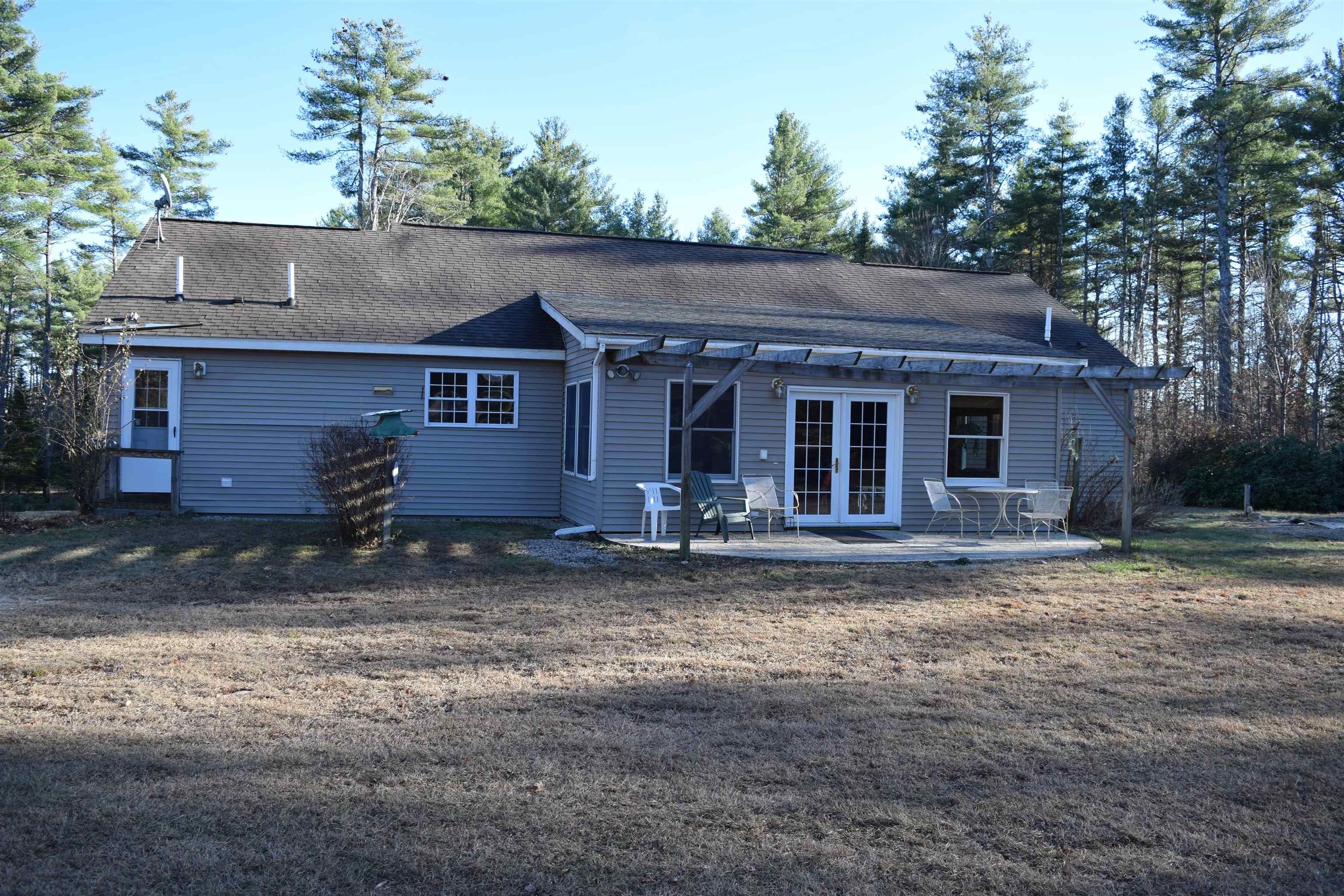 968 Province Lake Road Effingham, NH 03882 - Photo 25 of 32