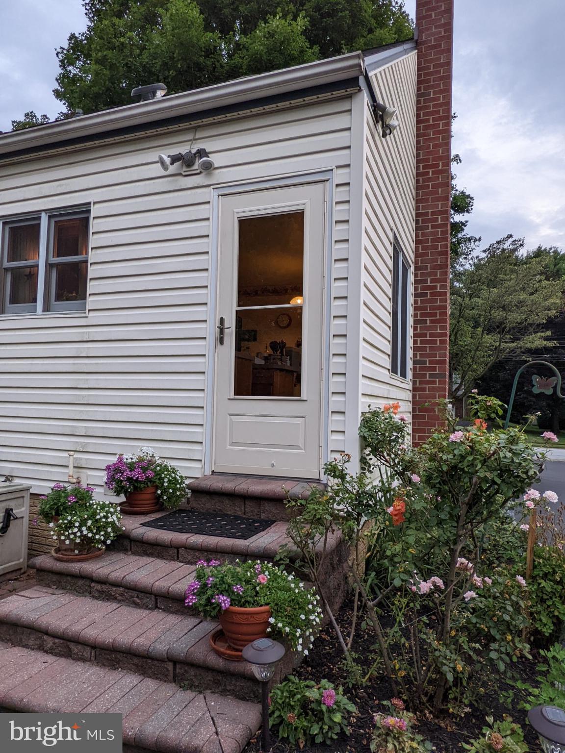 124 Princeton Road Exton, PA 19341 - Photo 40 of 51 Rear Door
