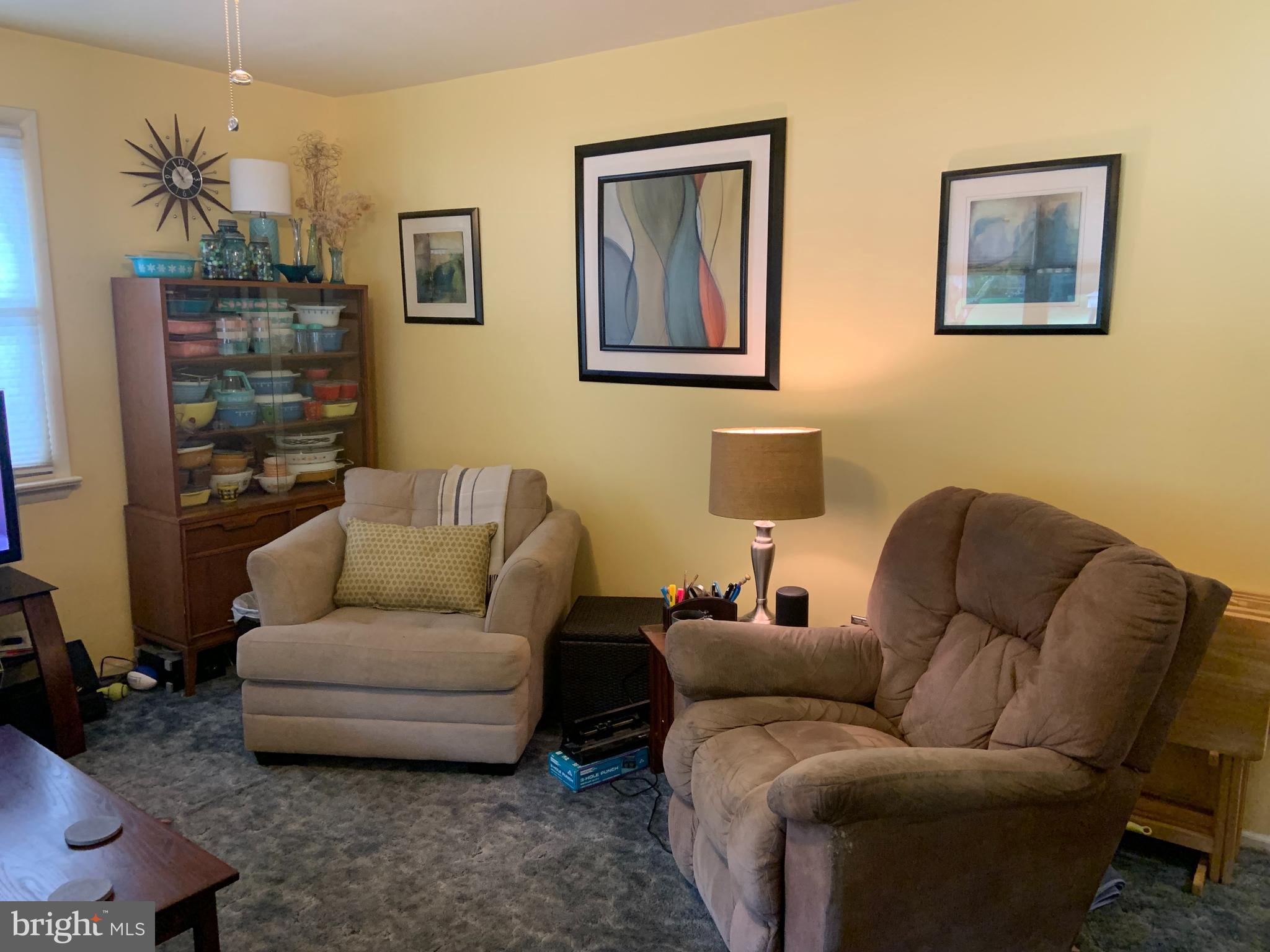 124 Princeton Road Exton, PA 19341 - Photo 5 of 51 Family Room View 2