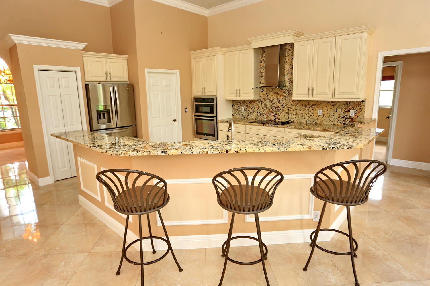 9289 Water Course Way Boynton Beach, FL 33437 - Photo 18 of 48 017-47-Kitchen