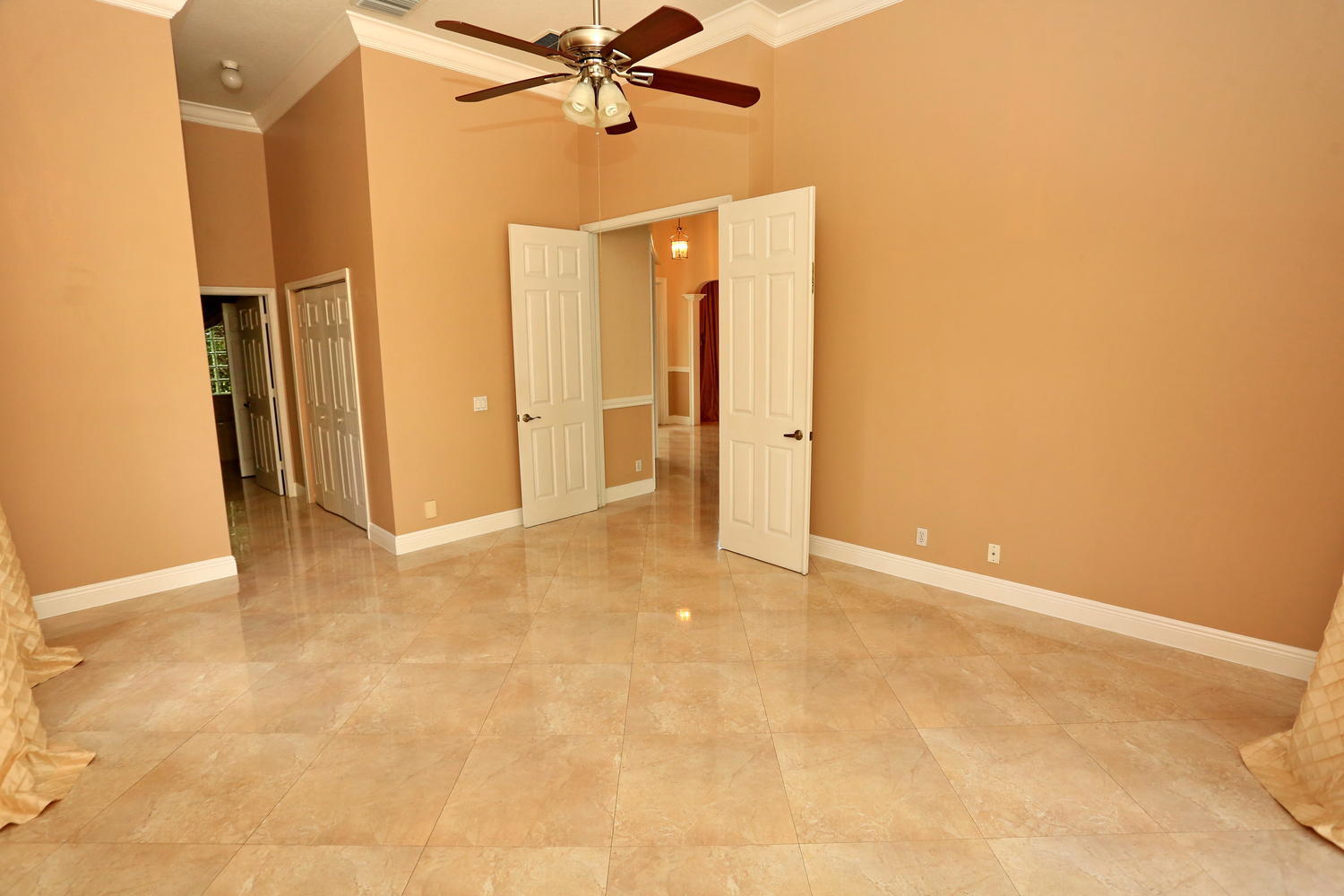 9289 Water Course Way Boynton Beach, FL 33437 - Photo 32 of 48 032-37-Master Bedroom