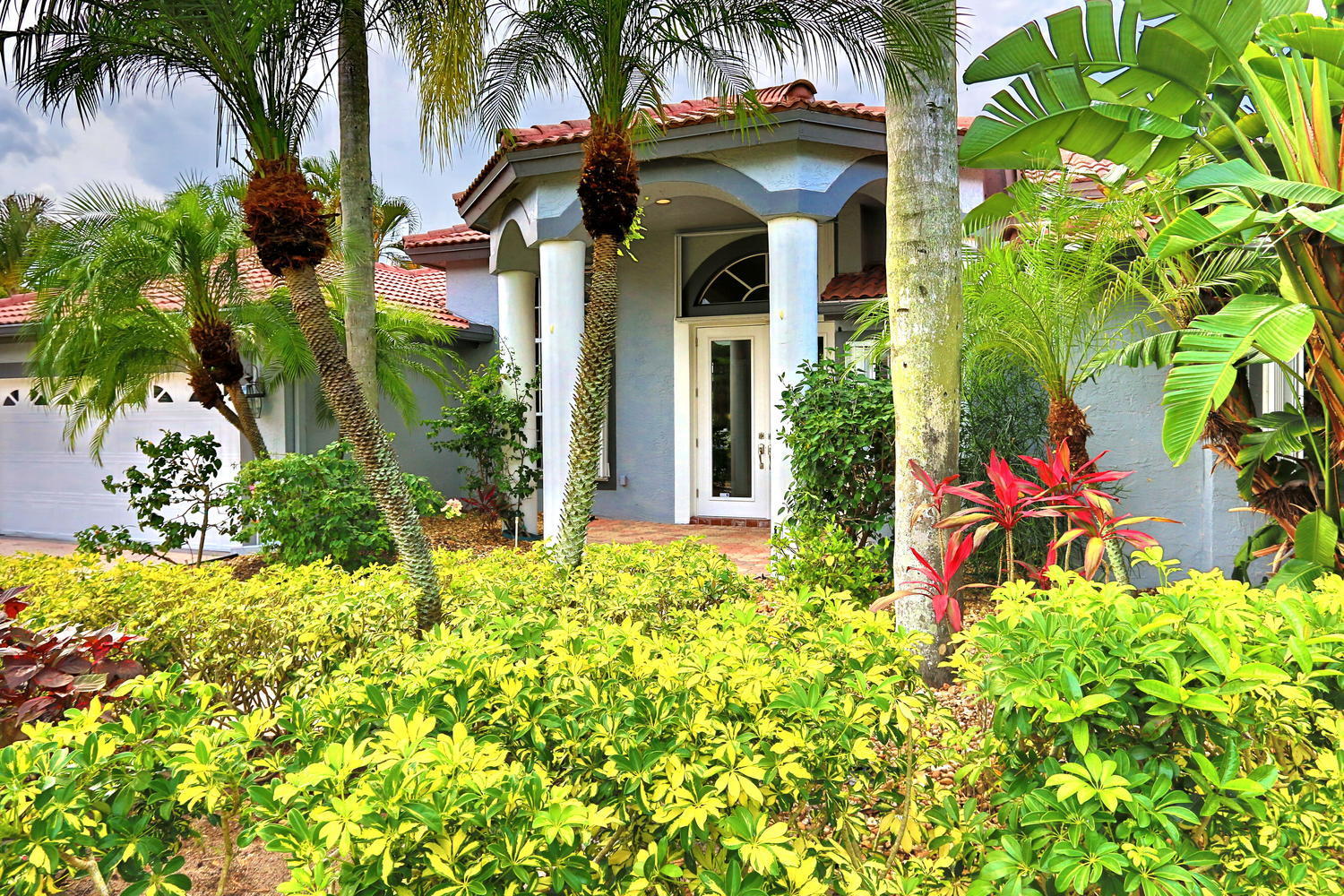 9289 Water Course Way Boynton Beach, FL 33437 - Photo 6 of 48 005-9-Exterior Front