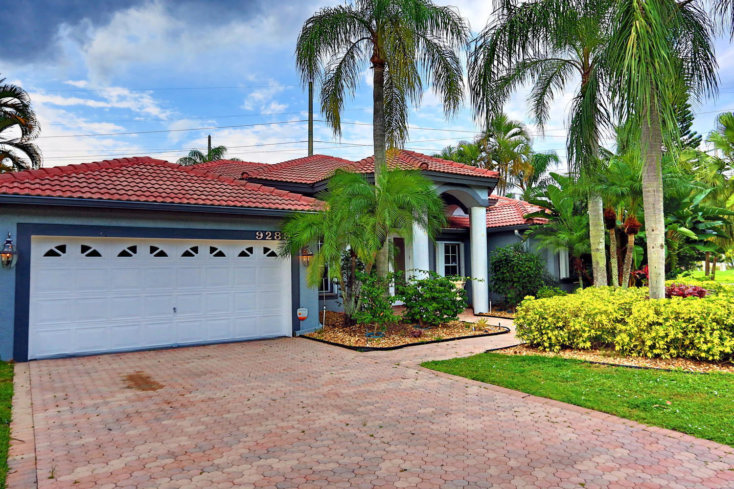 9289 Water Course Way Boynton Beach, FL 33437 - Photo 7 of 48 006-46-Exterior Front