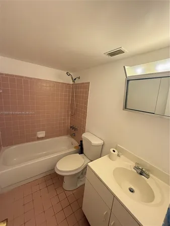 $199,000 | 11309 Southwest 200th Street, Unit C213, Miami, FL 33157