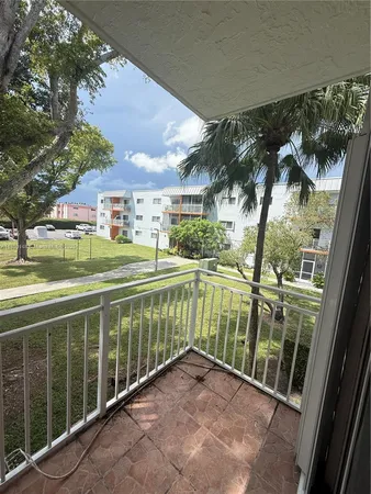 $199,000 | 11309 Southwest 200th Street, Unit C213, Miami, FL 33157