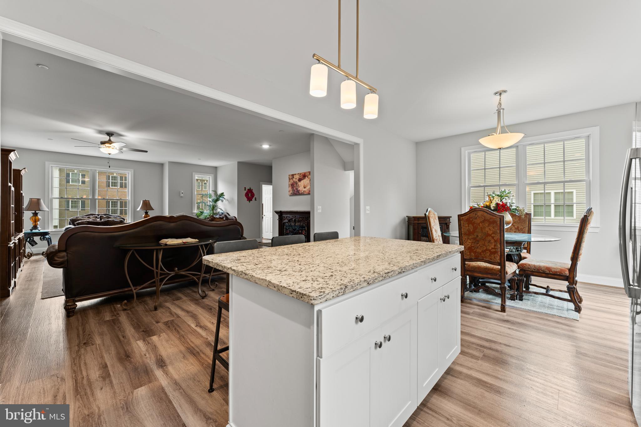 982 Rye Drive La Plata, MD 20646 - Photo 17 of 42 Spacious kitchen with breakfast bar