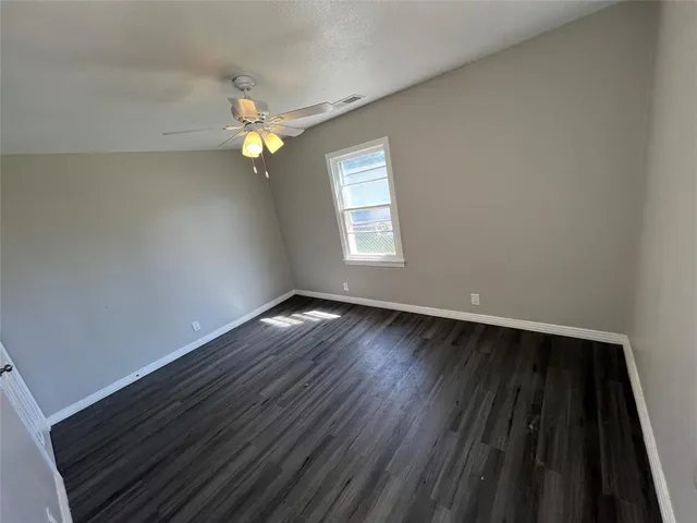 $129,900 | 2912 West Elm Street, Denison, TX 75020