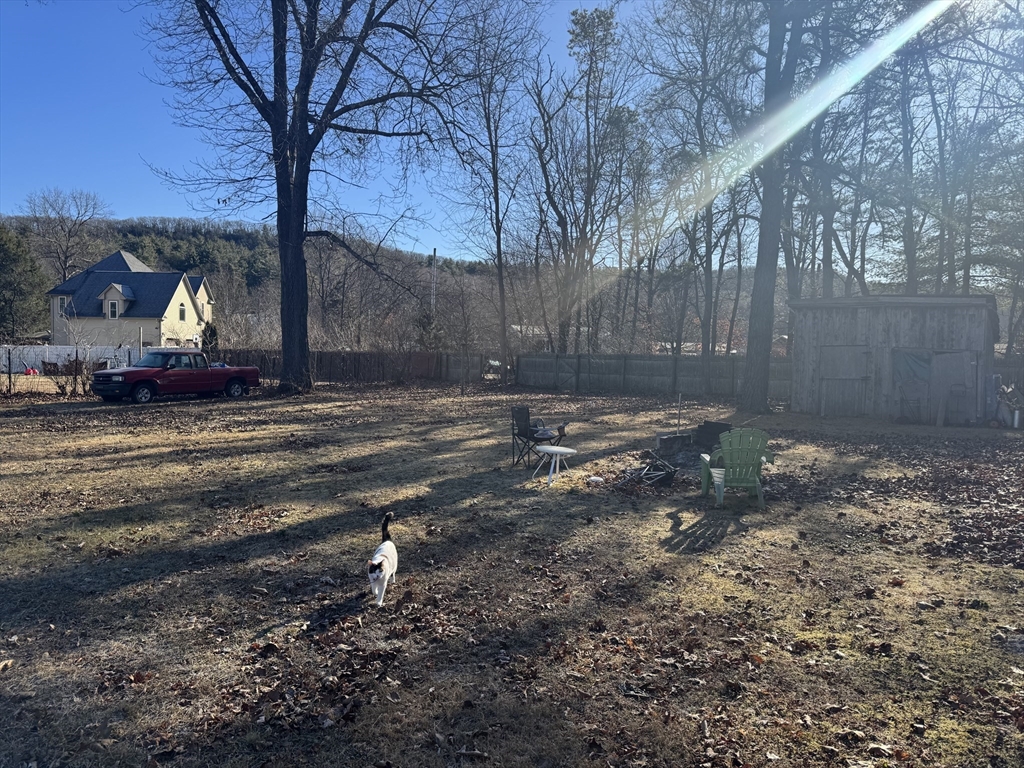 70 Dupuis Road Holyoke, MA 01040 - Photo 4 of 17