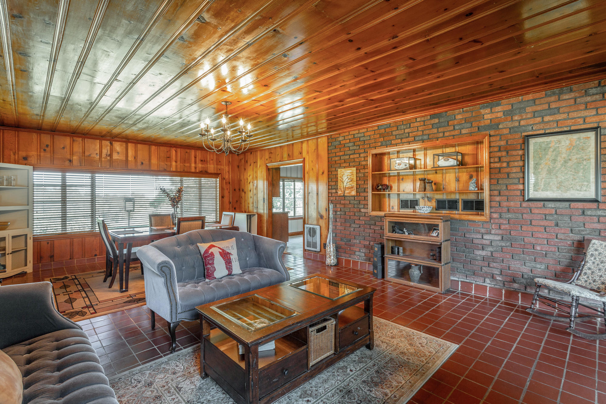 1220 South Crest Road Rossville, GA 30741 - Photo 13 of 49 1220 S Crest Rd. HD-12