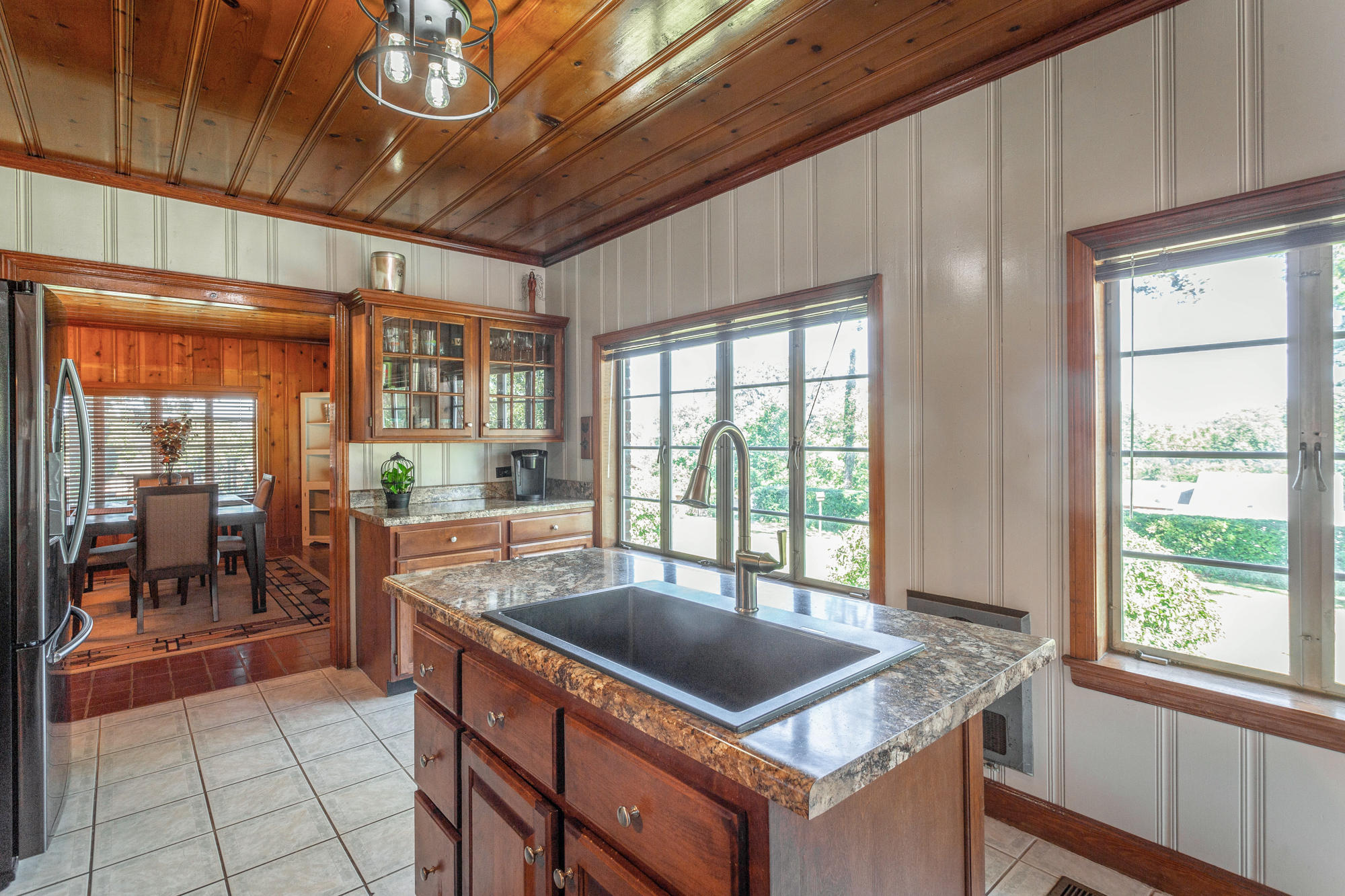 1220 South Crest Road Rossville, GA 30741 - Photo 4 of 49 1220 S Crest Rd. HD-26