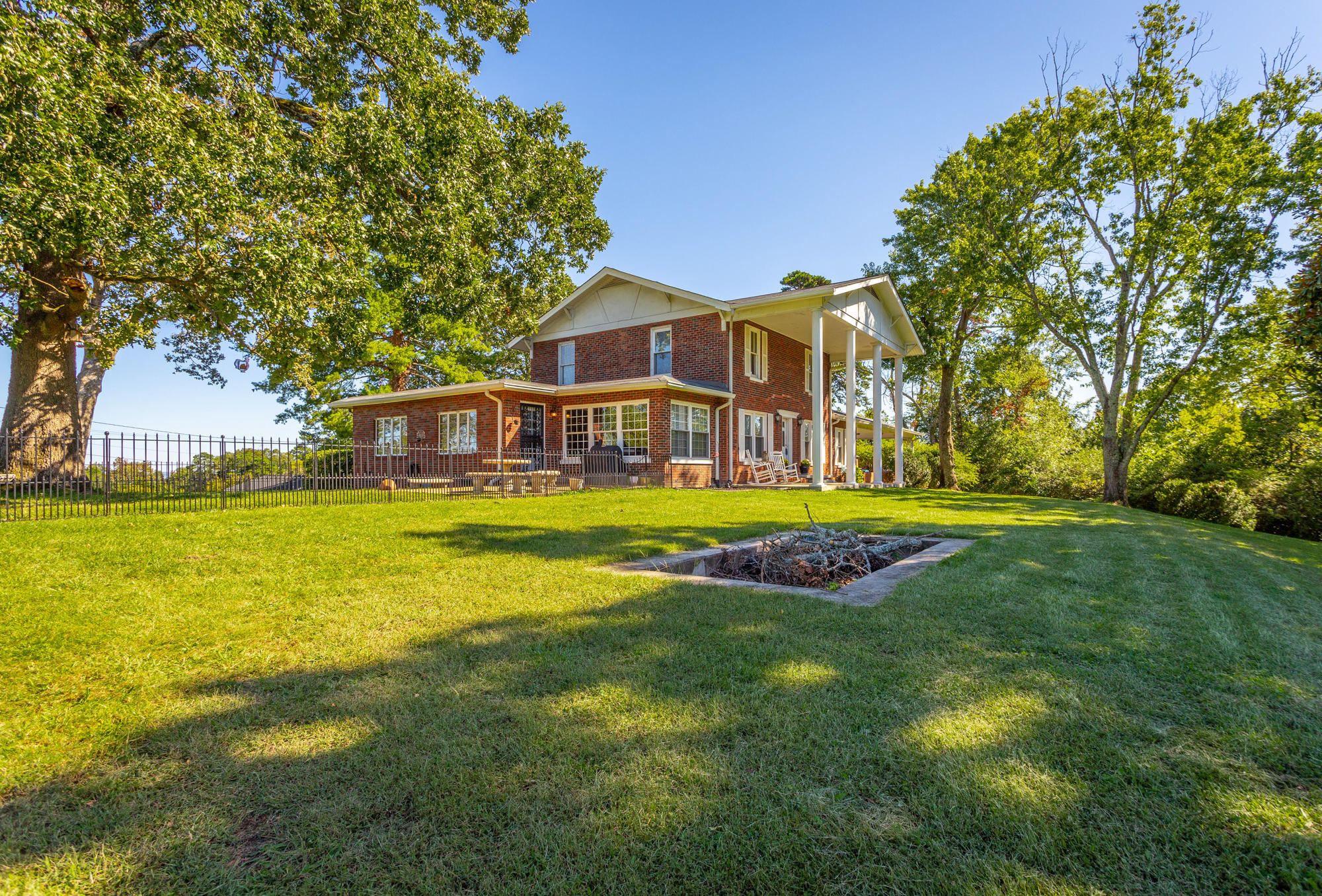 1220 South Crest Road Rossville, GA 30741 - Photo 33 of 49 1220 S Crest Rd. HD-80