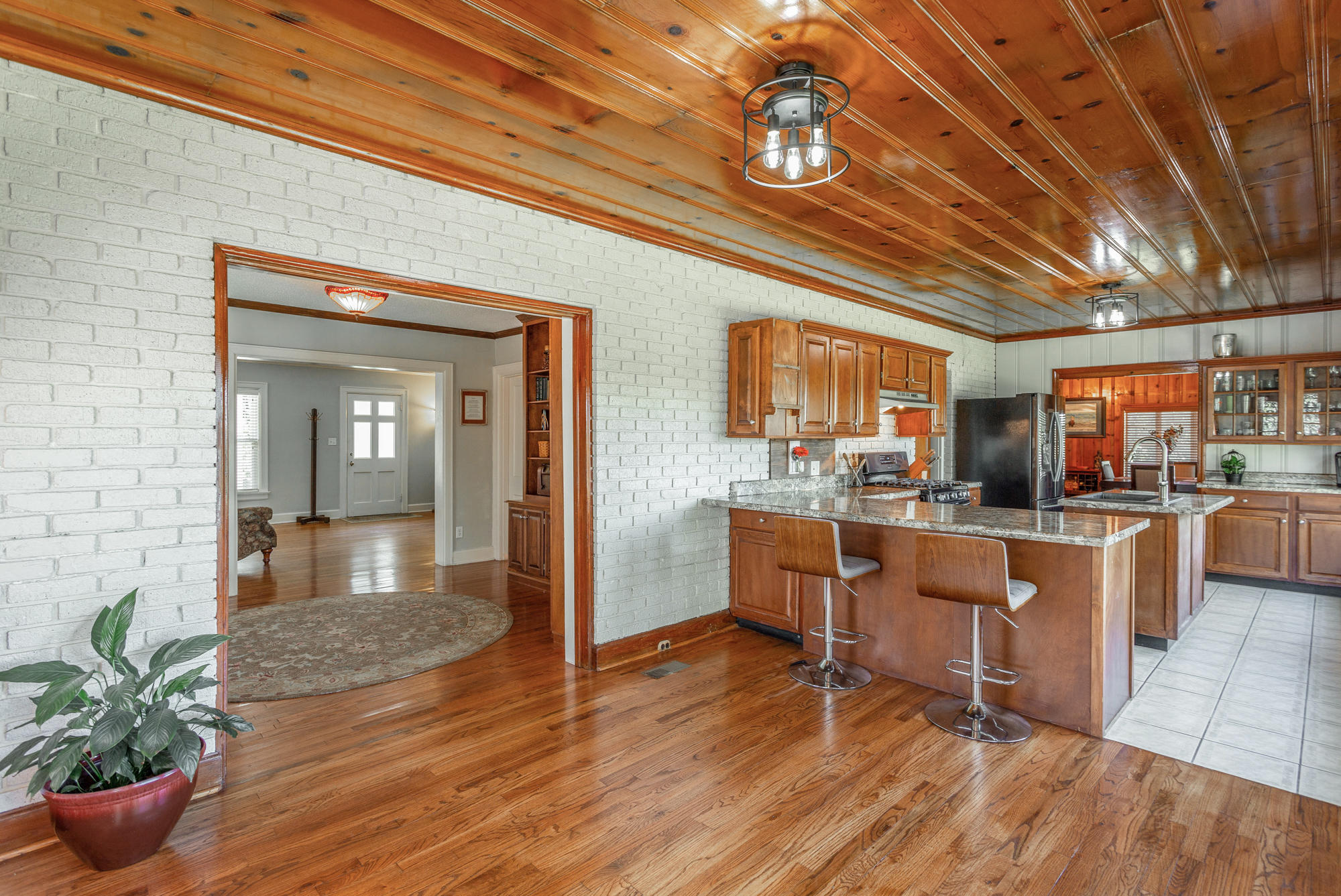1220 South Crest Road Rossville, GA 30741 - Photo 5 of 49 1220 S Crest Rd. HD-39