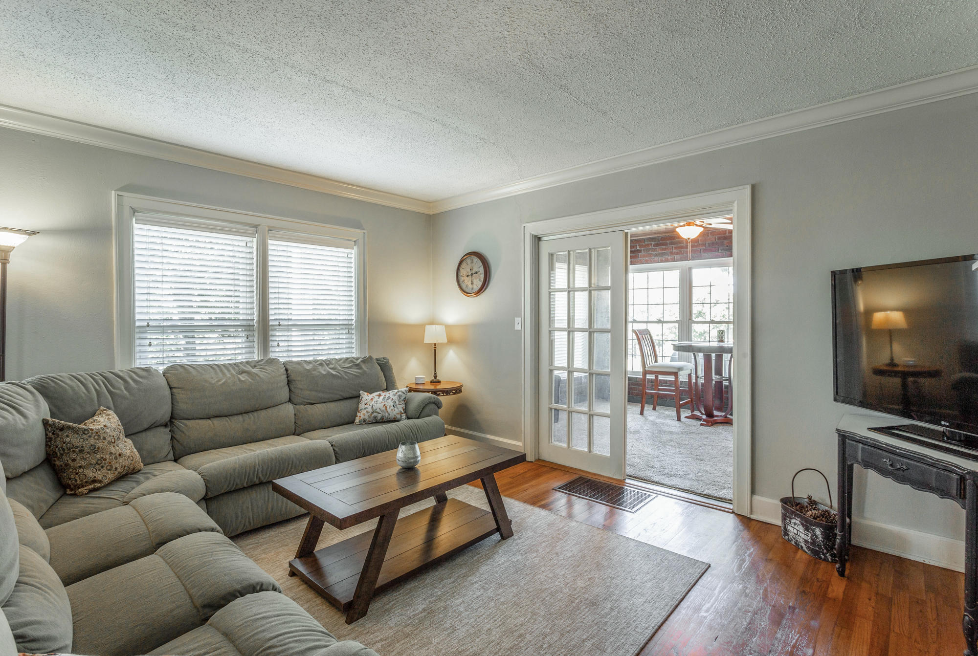 1220 South Crest Road Rossville, GA 30741 - Photo 7 of 49 1220 S Crest Rd. HD-5