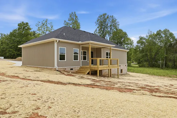 $385,000 | 62 Aedc Lakeview Road, Estill Springs, TN 37330