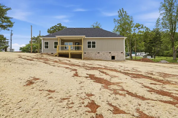 $385,000 | 62 Aedc Lakeview Road, Estill Springs, TN 37330