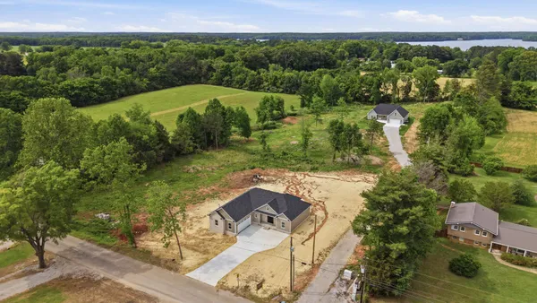 $385,000 | 62 Aedc Lakeview Road, Estill Springs, TN 37330