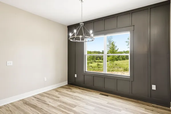 $385,000 | 62 Aedc Lakeview Road, Estill Springs, TN 37330