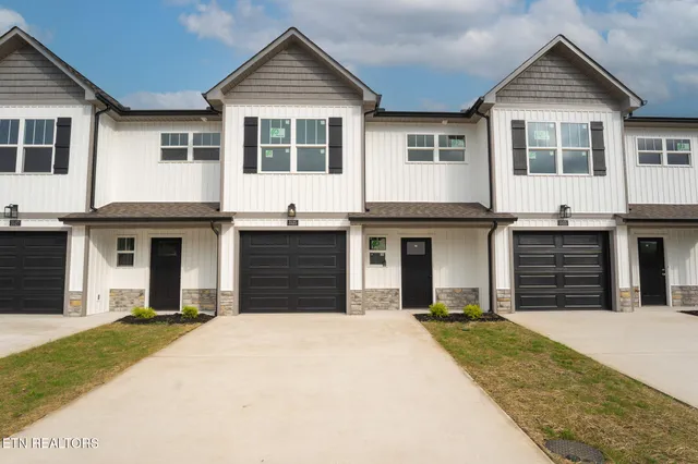 $292,900 | 3525 Maggie Lynn Way, Knoxville, TN 37921