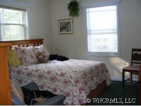16 Smoke Tree Road Candler, NC 28715 - Photo 7 of 12 Gallery Image 7