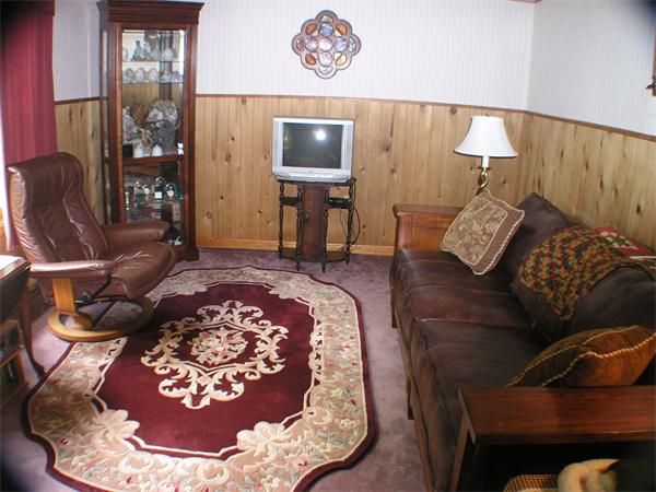 522 Barre Road Templeton, MA 01468 - Photo 5 of 11