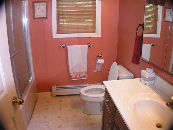 522 Barre Road Templeton, MA 01468 - Photo 8 of 11