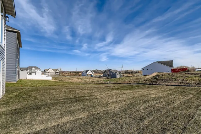 $739,900 | 13722 Arrowhead Way, Rosemount, MN 55068