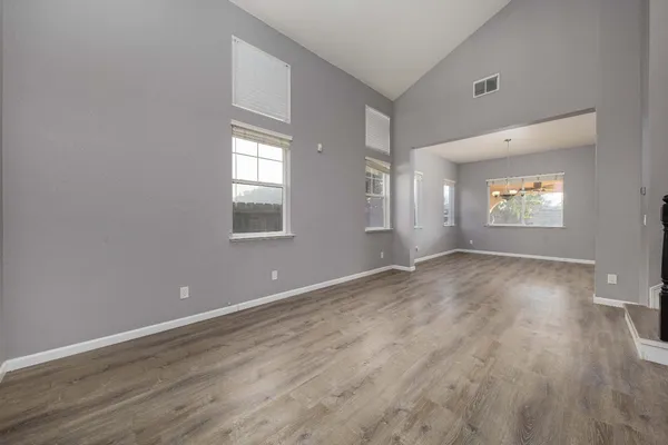 $679,000 | 272 Olivine Avenue, Lathrop, CA 95330