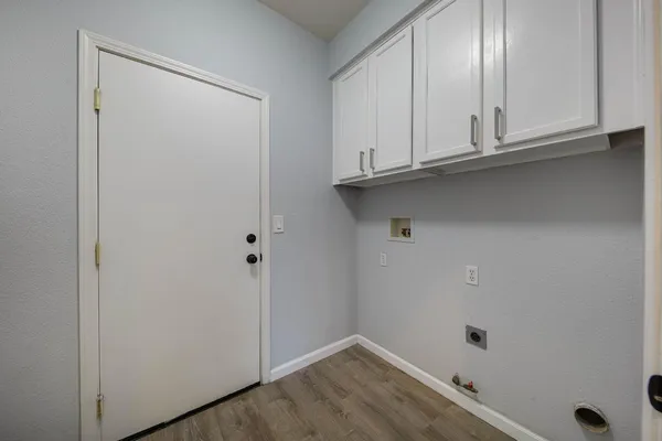 $679,000 | 272 Olivine Avenue, Lathrop, CA 95330