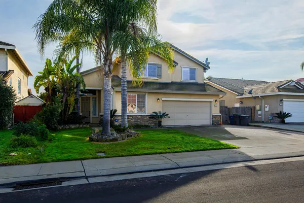 $679,000 | 272 Olivine Avenue, Lathrop, CA 95330