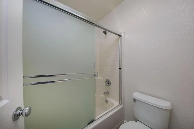 $679,000 | 272 Olivine Avenue, Lathrop, CA 95330