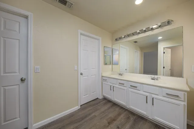 $679,000 | 272 Olivine Avenue, Lathrop, CA 95330