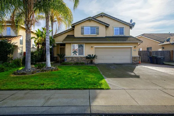 $679,000 | 272 Olivine Avenue, Lathrop, CA 95330