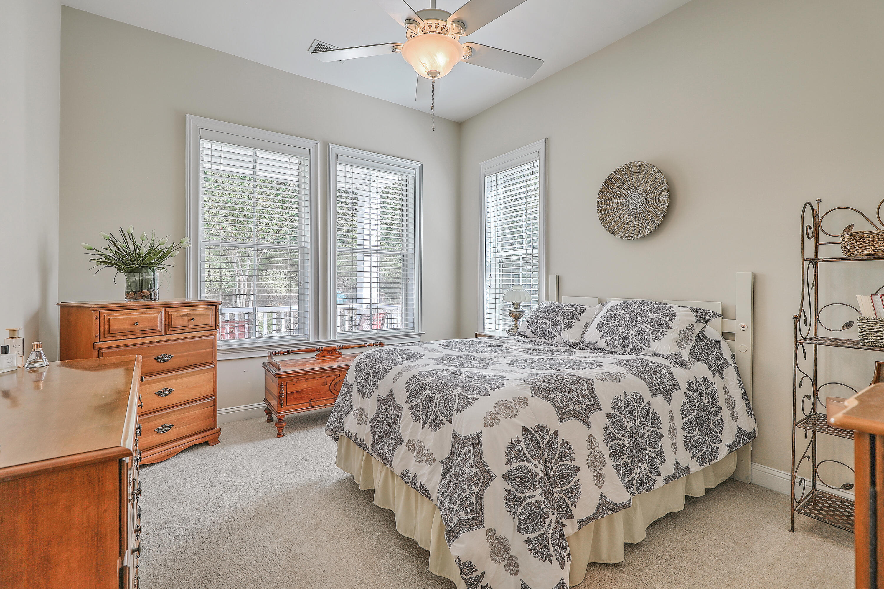 1800 Hall Point Road Mount Pleasant, SC 29466 - Photo 11 of 47 Guest Bedroom 2-1