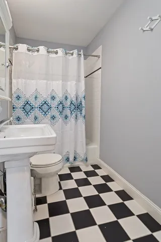 $479,900 | 29 Ocean Avenue, Unit 4, Salem, MA 01970