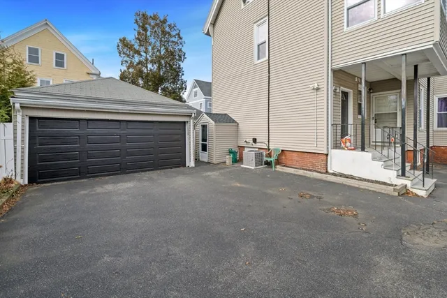 $479,900 | 29 Ocean Avenue, Unit 4, Salem, MA 01970