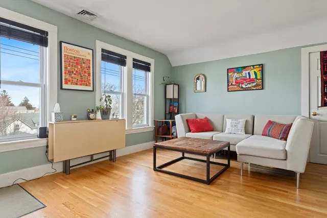 $479,900 | 29 Ocean Avenue, Unit 4, Salem, MA 01970