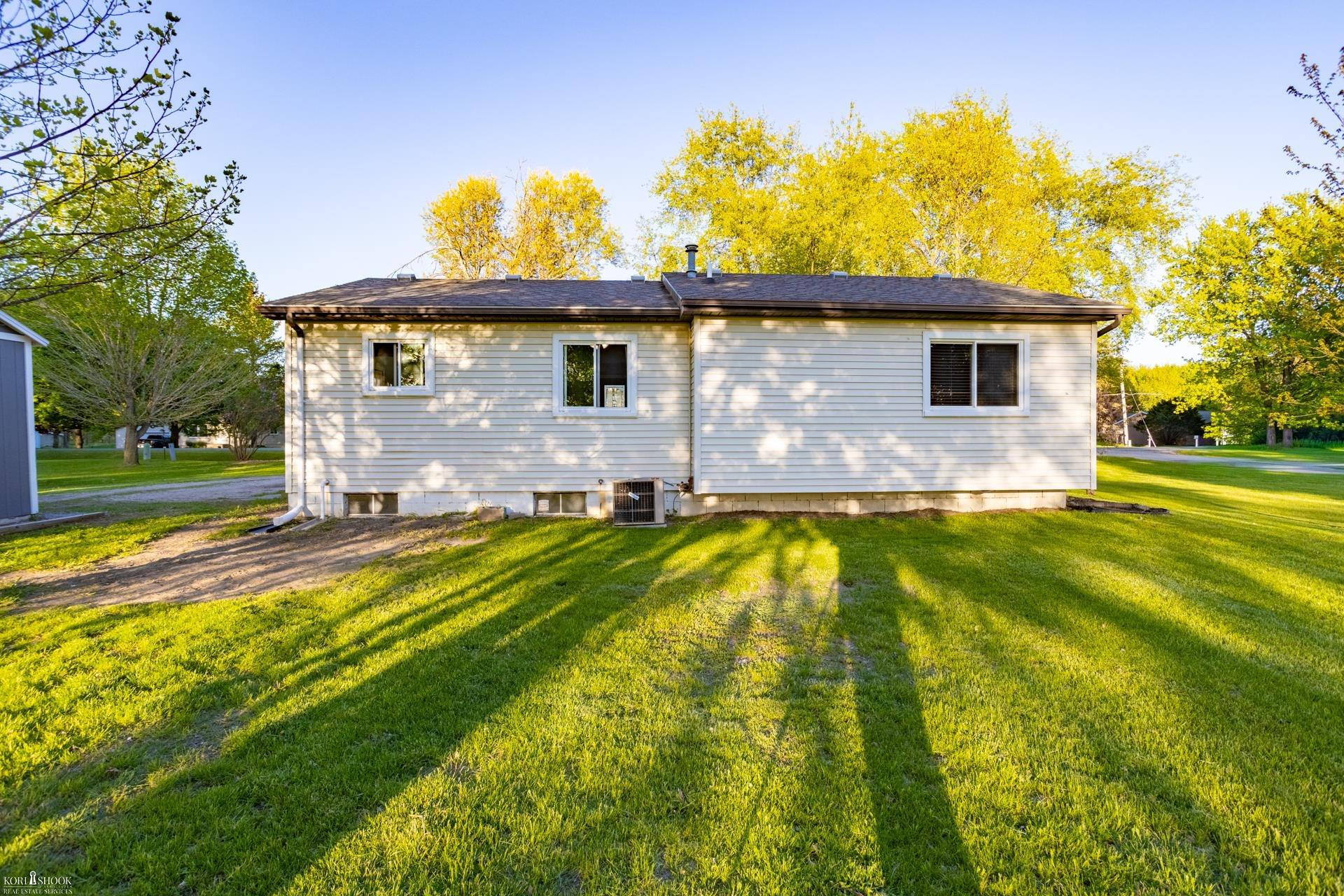 6816 South Delaney Road Owosso, MI 48867 - Photo 18 of 27