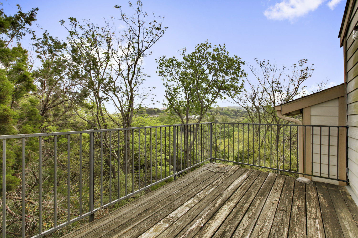 9201 Simmons Road, Unit 119 Austin, TX 78759 - Photo 14 of 22 View of wooden terrace