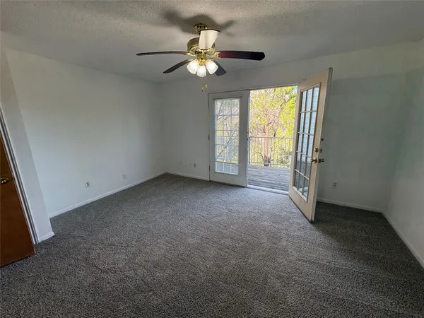 $2,150 | 9201 Simmons Road, Unit 119, Austin, TX 78759